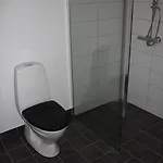 לינה וארוחת בוקר Skibbild Bed No Breakfast