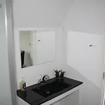 לינה וארוחת בוקר Skibbild Bed No Breakfast הרנינג